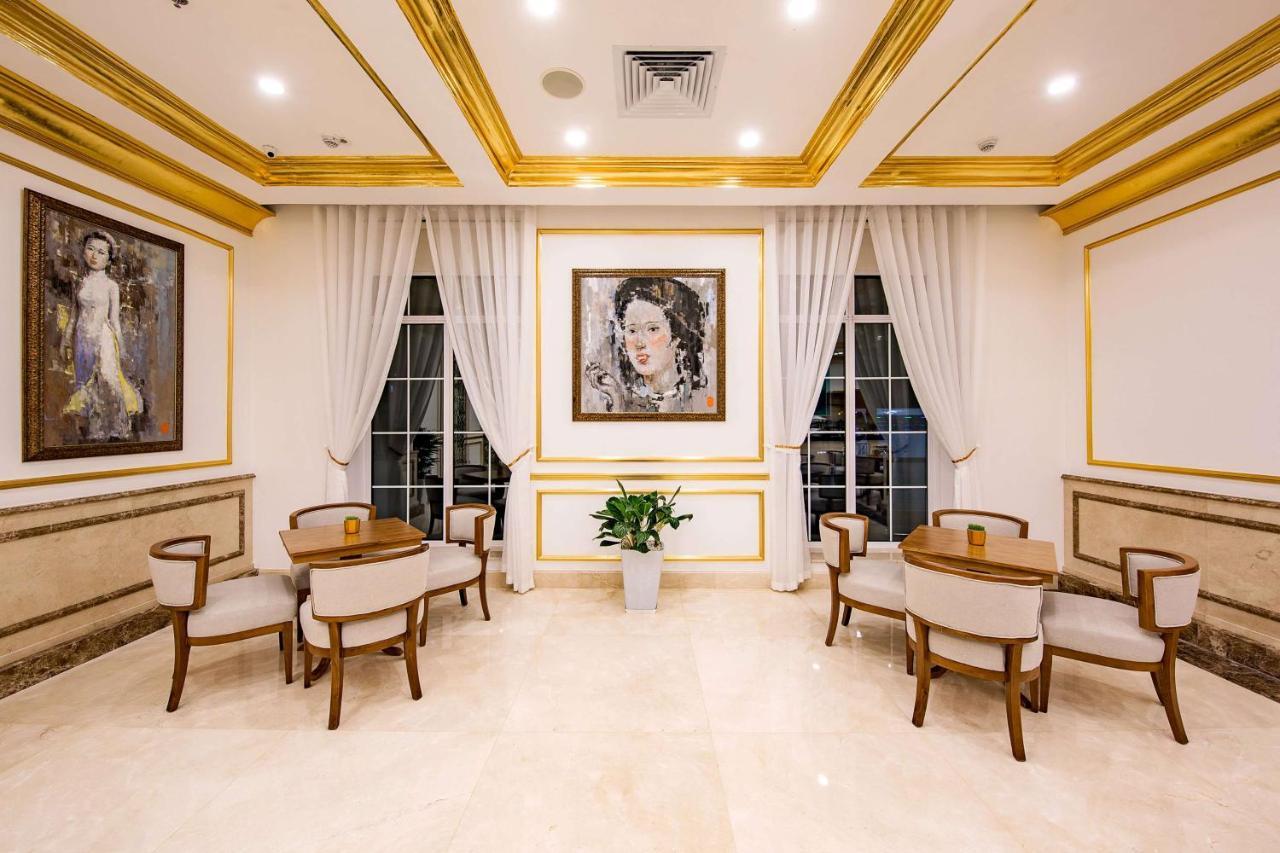 Отель Wyndham Golden Bay 5*
