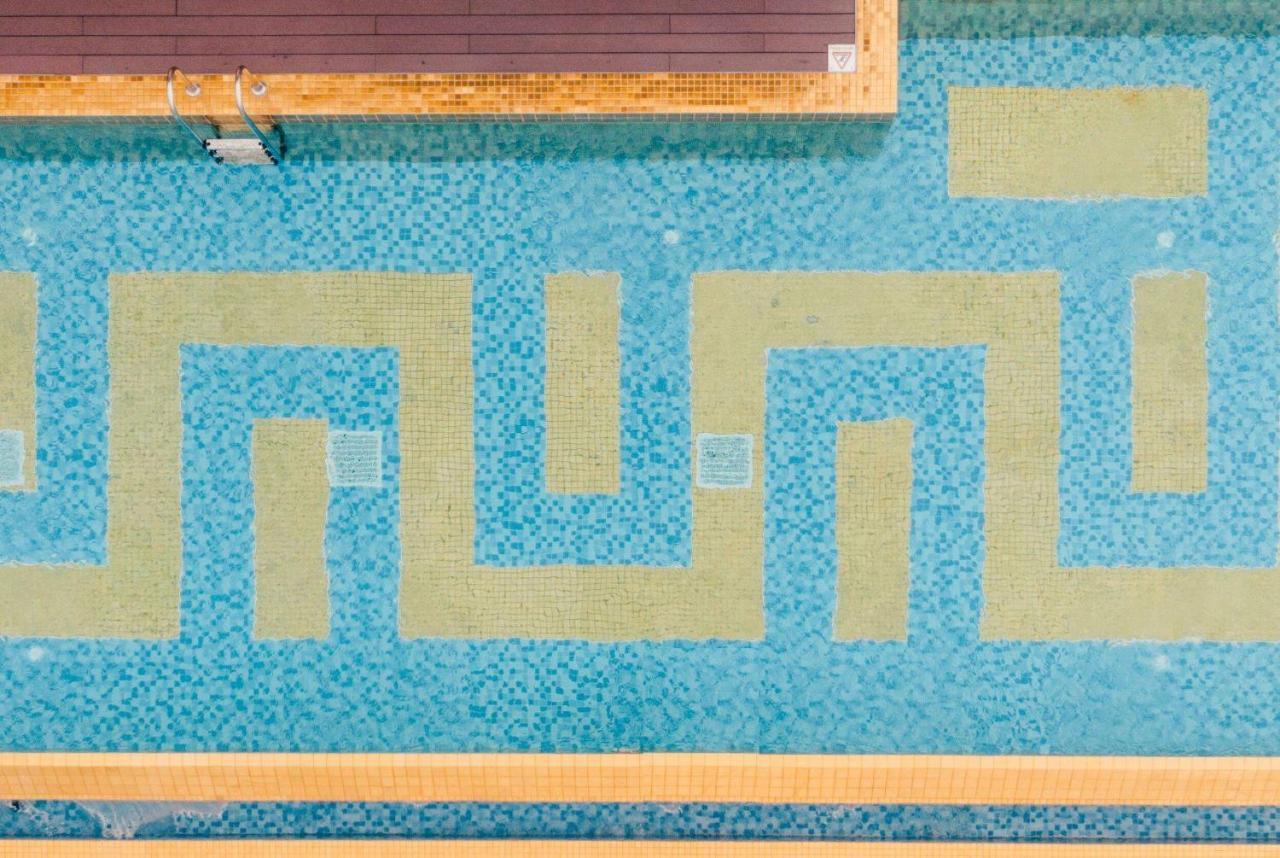 Отель Wyndham Golden Bay